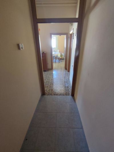 Image No.16-12 Bed Property for sale