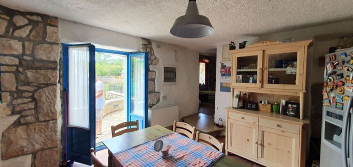 Image No.16-2 Bed Property for sale