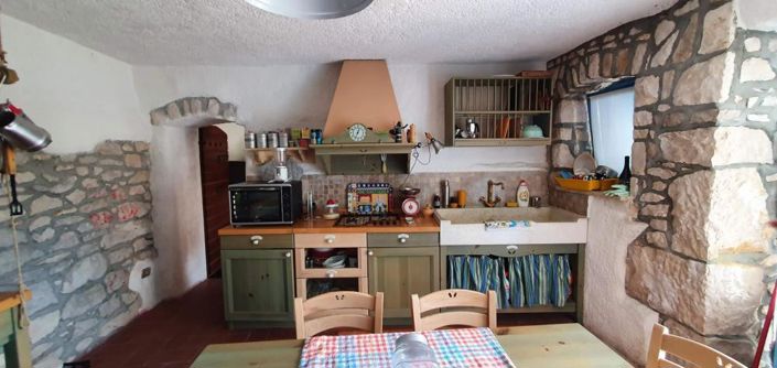 Image No.17-2 Bed Property for sale