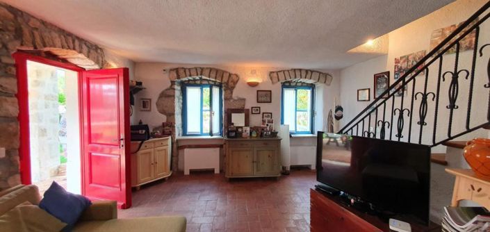 Image No.24-2 Bed Property for sale