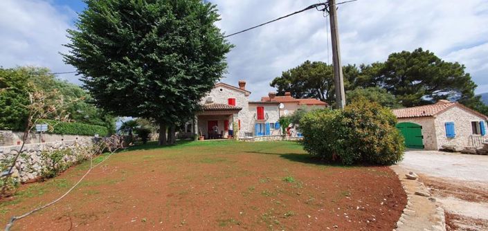 Image No.9-2 Bed Property for sale