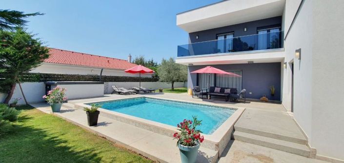 Image No.2-3 Bed Property for sale