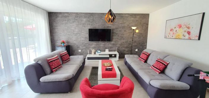 Image No.4-3 Bed Property for sale