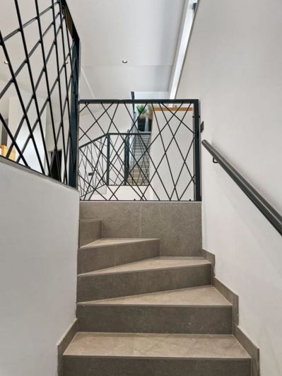 Image No.23-4 Bed Property for sale