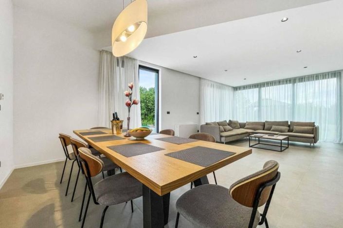 Image No.9-Propriété de 4 chambres à vendre à Croatie