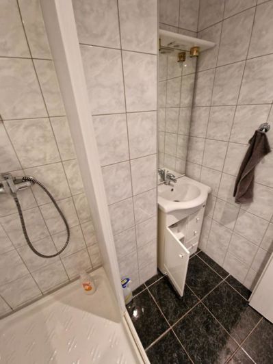 Image No.7-6 Bed Property for sale