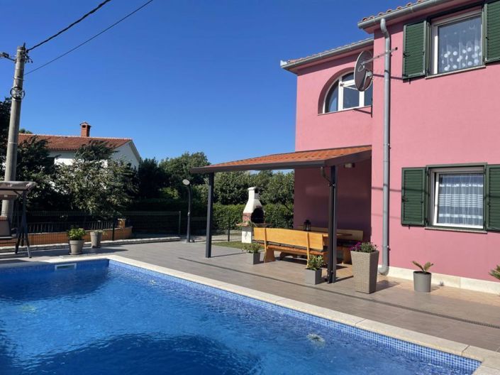 Image No.2-Propriété de 5 chambres à vendre à Croatie