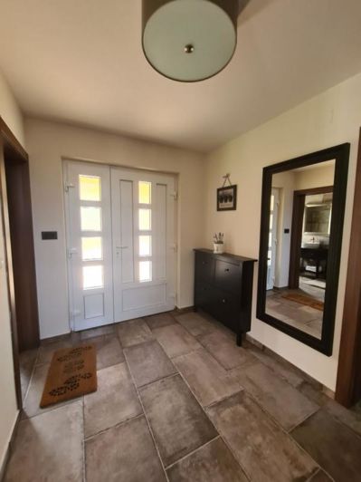 Image No.9-4 Bed Property for sale