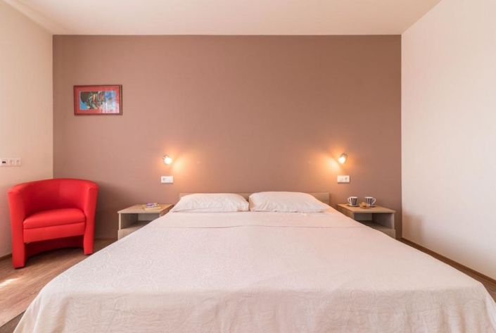 Image No.11-5 Bed Property for sale