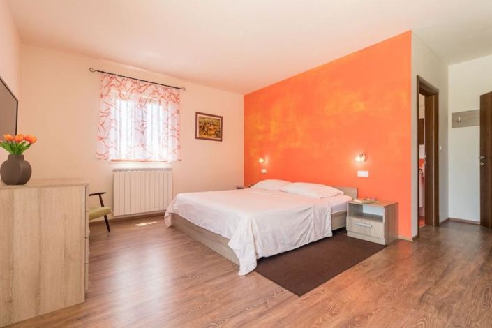 Image No.14-Propriété de 5 chambres à vendre à Svetvincenat