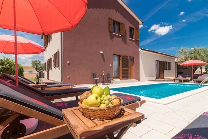 Image No.20-Propriété de 5 chambres à vendre à Svetvincenat