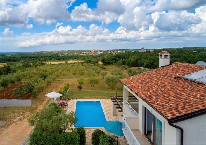 Image No.1-Propriété de 3 chambres à vendre à Višnjan