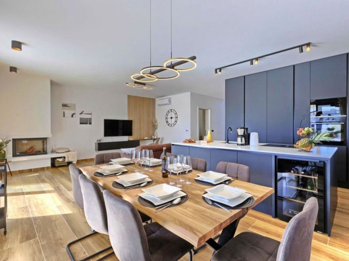 Image No.8-Propriété de 4 chambres à vendre à Porec