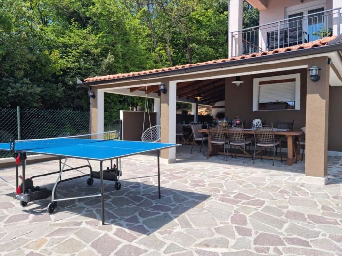 Image No.15-4 Bed Property for sale