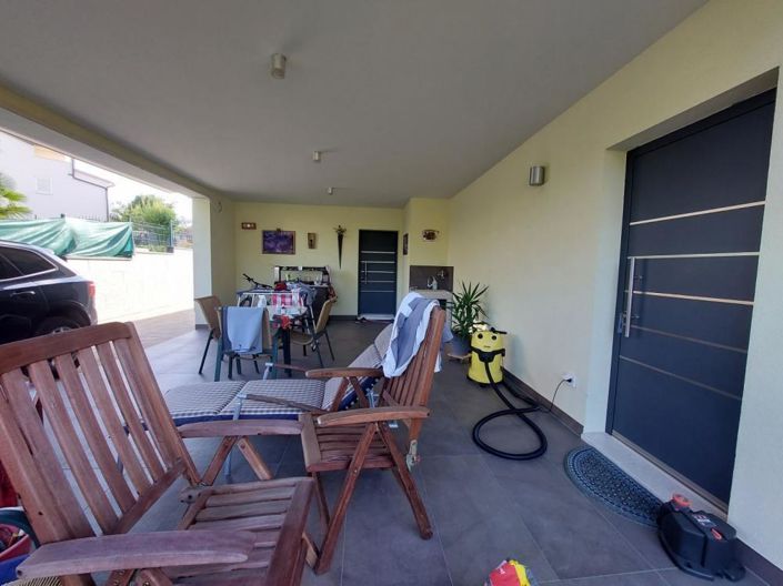 Image No.24-4 Bed Property for sale