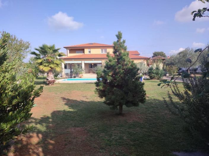 Image No.1-Propriété de 3 chambres à vendre à Croatie