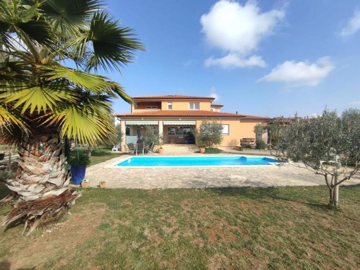 Image No.3-Propriété de 3 chambres à vendre à Croatie