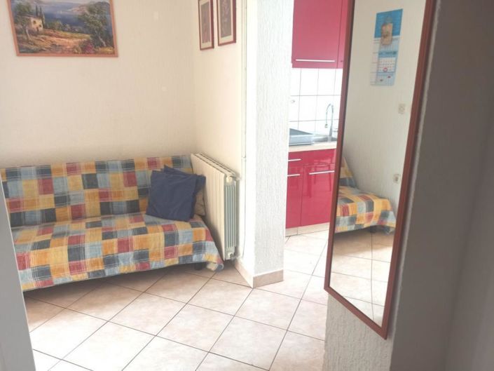 Image No.16-5 Bed Property for sale