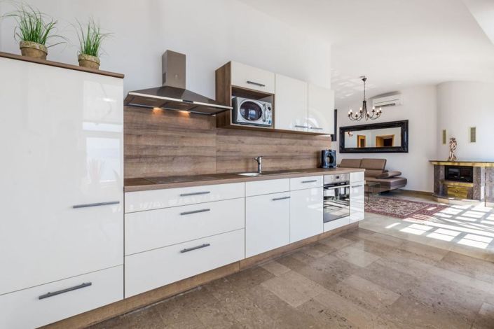 Image No.19-Propriété de 8 chambres à vendre à Matulji