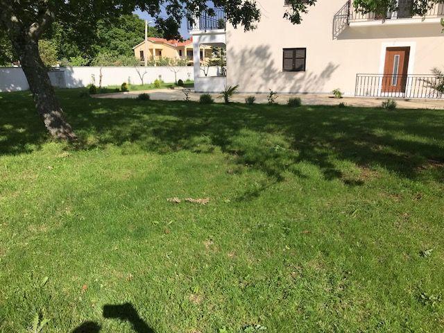 Image No.15-11 Bed Property for sale