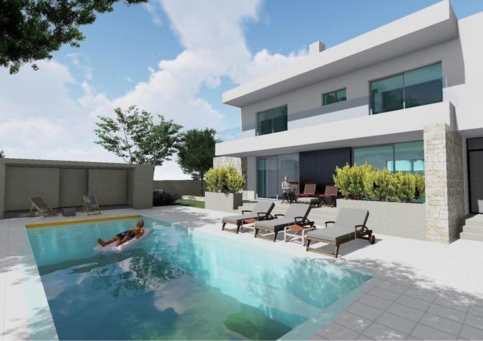 Image No.10-3 Bed Property for sale