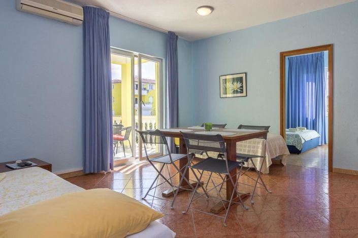 Image No.5-Propriété de 16 chambres à vendre à Croatie