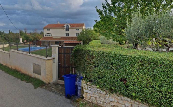 Image No.5-Propriété de 6 chambres à vendre à Rovinj