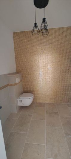 Image No.10-4 Bed Property for sale