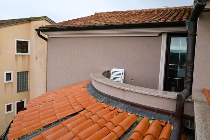 Image No.5-Propriété de 6 chambres à vendre à Rovinj