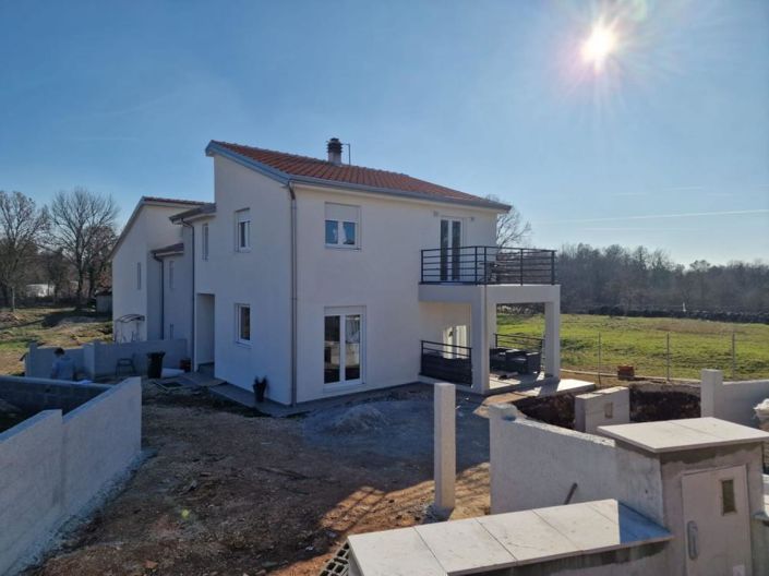 Image No.1-8 Bed Property for sale