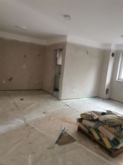 Image No.8-8 Bed Property for sale