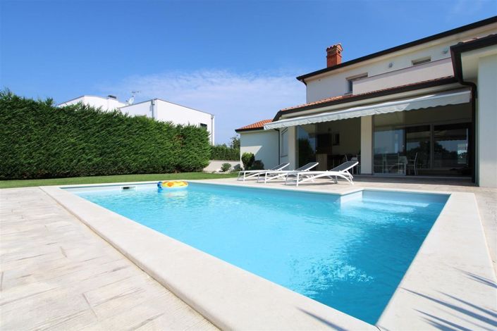 Image No.1-3 Bed Property for sale