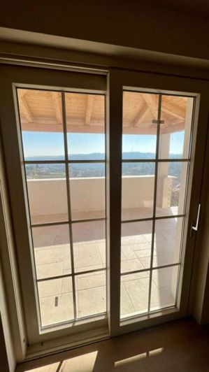 Image No.18-4 Bed Property for sale