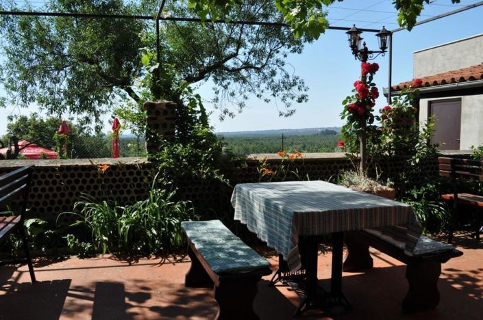 Image No.4-10 Bed Property for sale