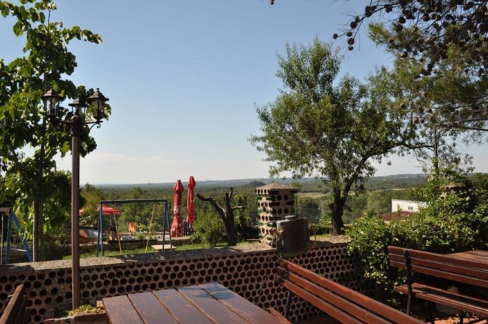 Image No.6-10 Bed Property for sale