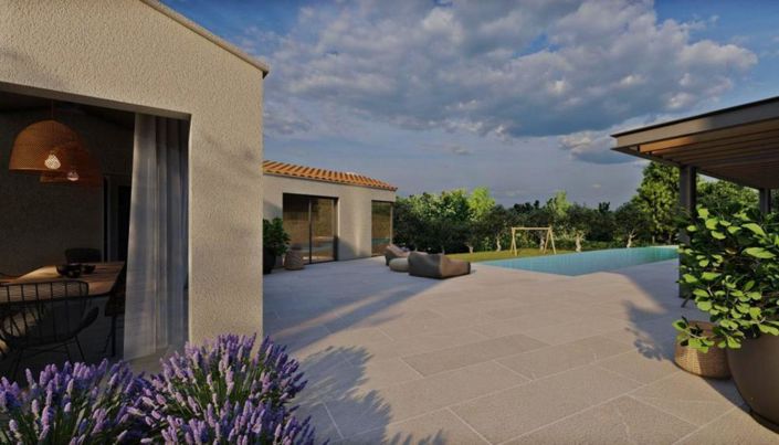 Image No.10-3 Bed Property for sale