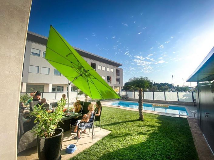 Image No.8-5 Bed Property for sale