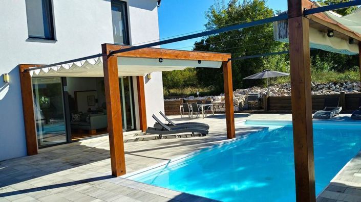 Image No.3-Propriété de 4 chambres à vendre à Croatie