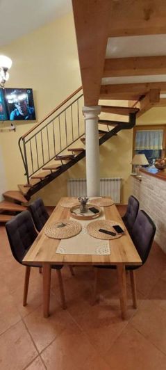 Image No.22-3 Bed Property for sale