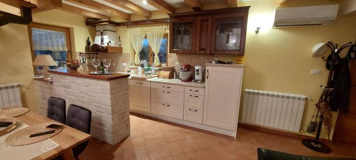 Image No.25-3 Bed Property for sale