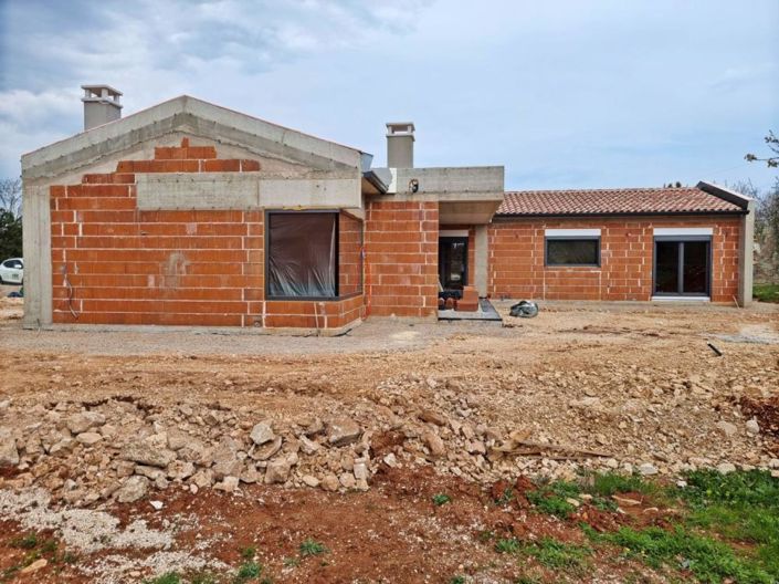 Image No.4-3 Bed Property for sale