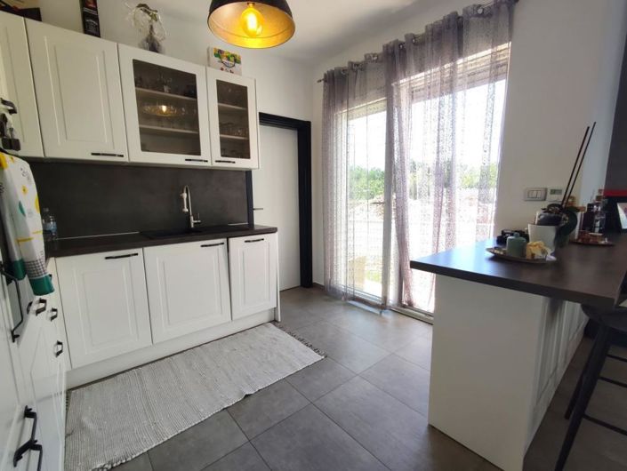 Image No.9-2 Bed Property for sale