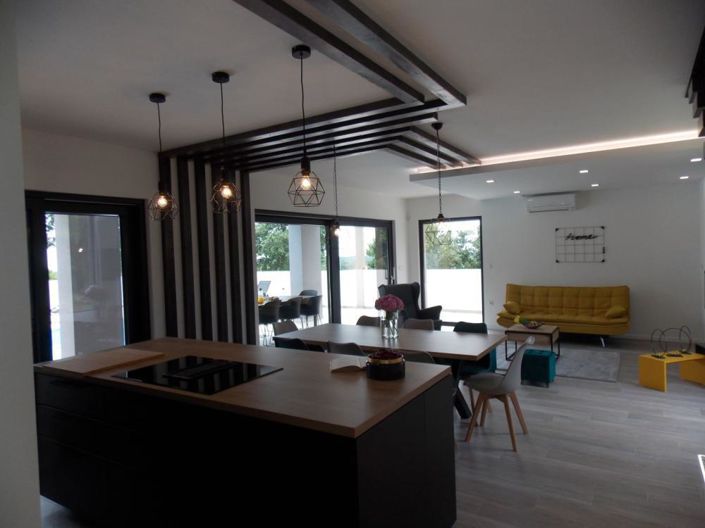 Image No.6-Propriété de 3 chambres à vendre à Barban