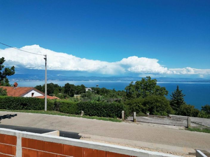 Image No.13-4 Bed Property for sale