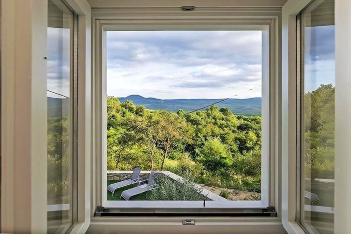 Image No.19-2 Bed Property for sale