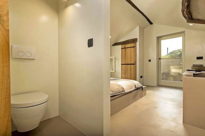 Image No.22-2 Bed Property for sale