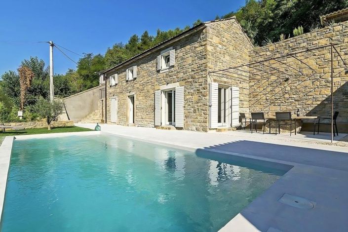 Image No.7-2 Bed Property for sale