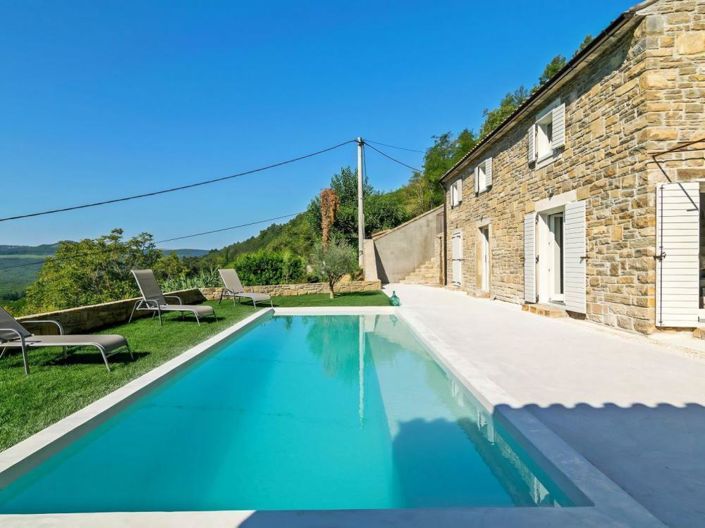 Image No.8-2 Bed Property for sale