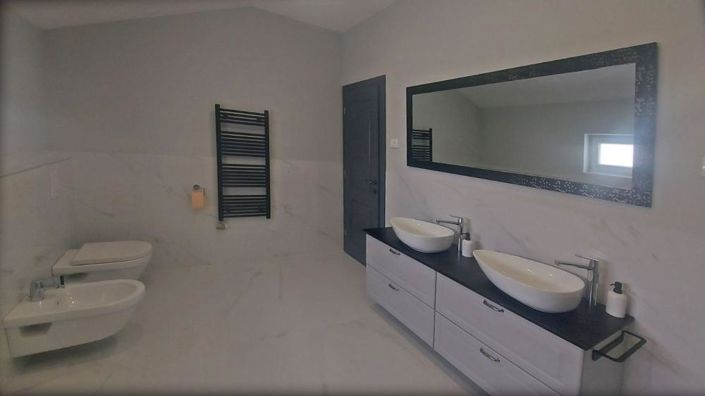 Image No.15-Propriété de 4 chambres à vendre à Kanfanar