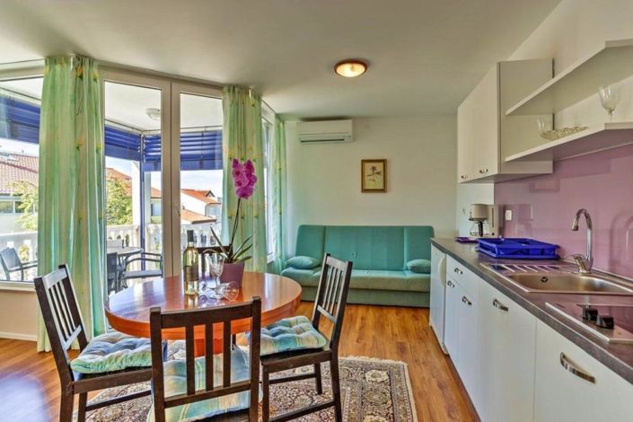 Image No.18-Propriété de 8 chambres à vendre à Umag